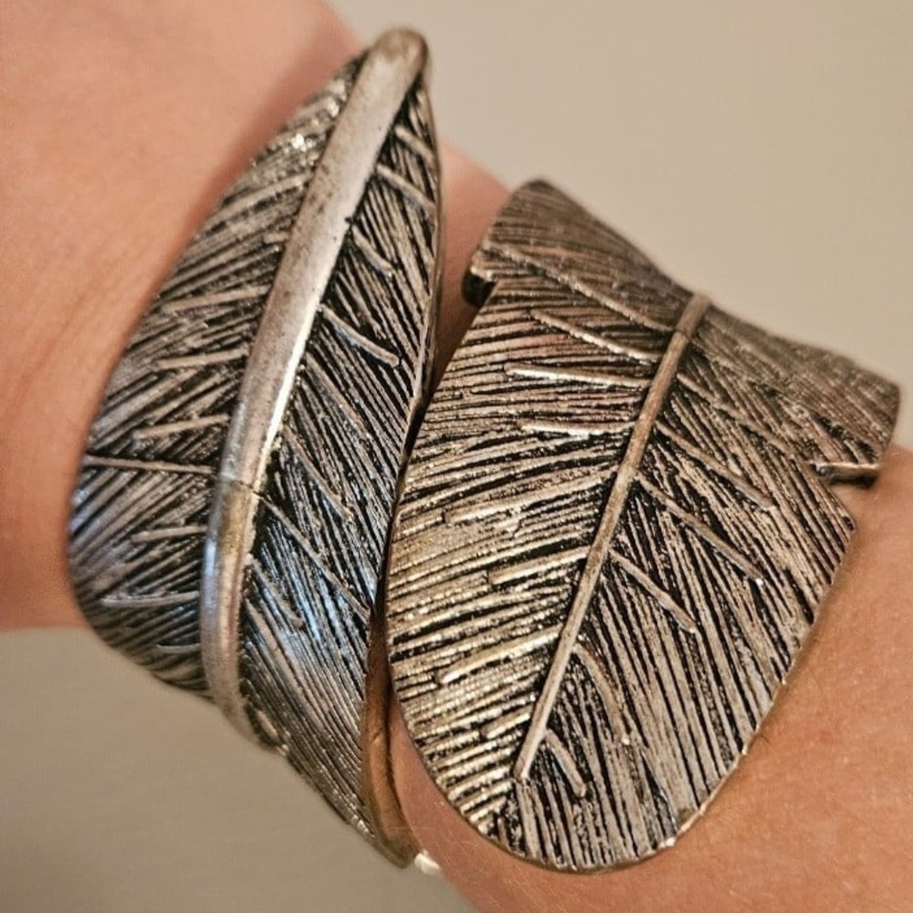 Women's Feather Bracelet Hinged Wrap Around Style